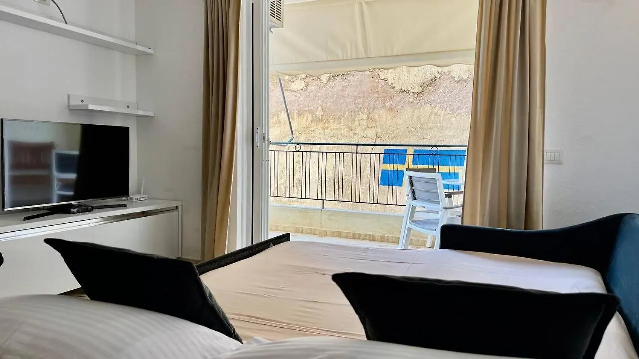 Sail View Boutique Apartment Sarandë